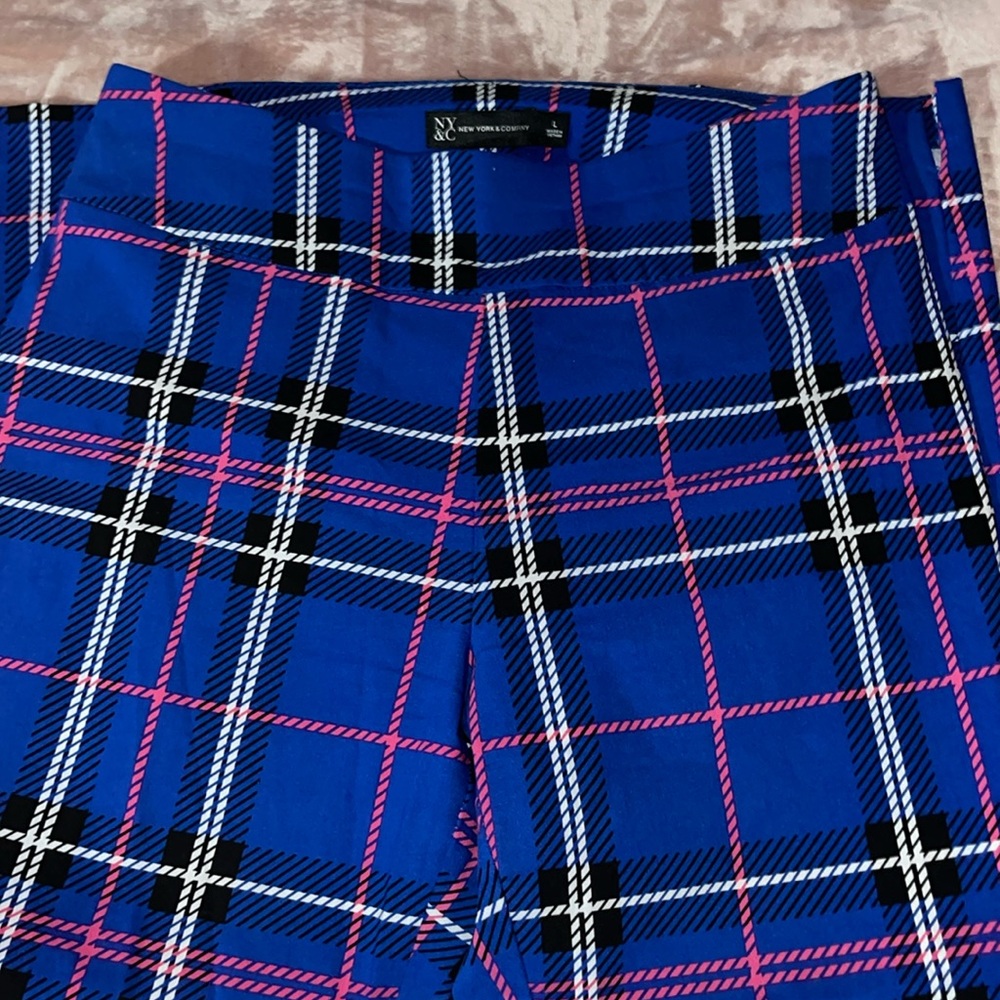 2 pairs of New York & Company pants